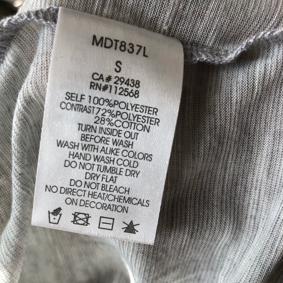 - Miss Me light gray women’s top‎ Sz S - Picture 6 of 9